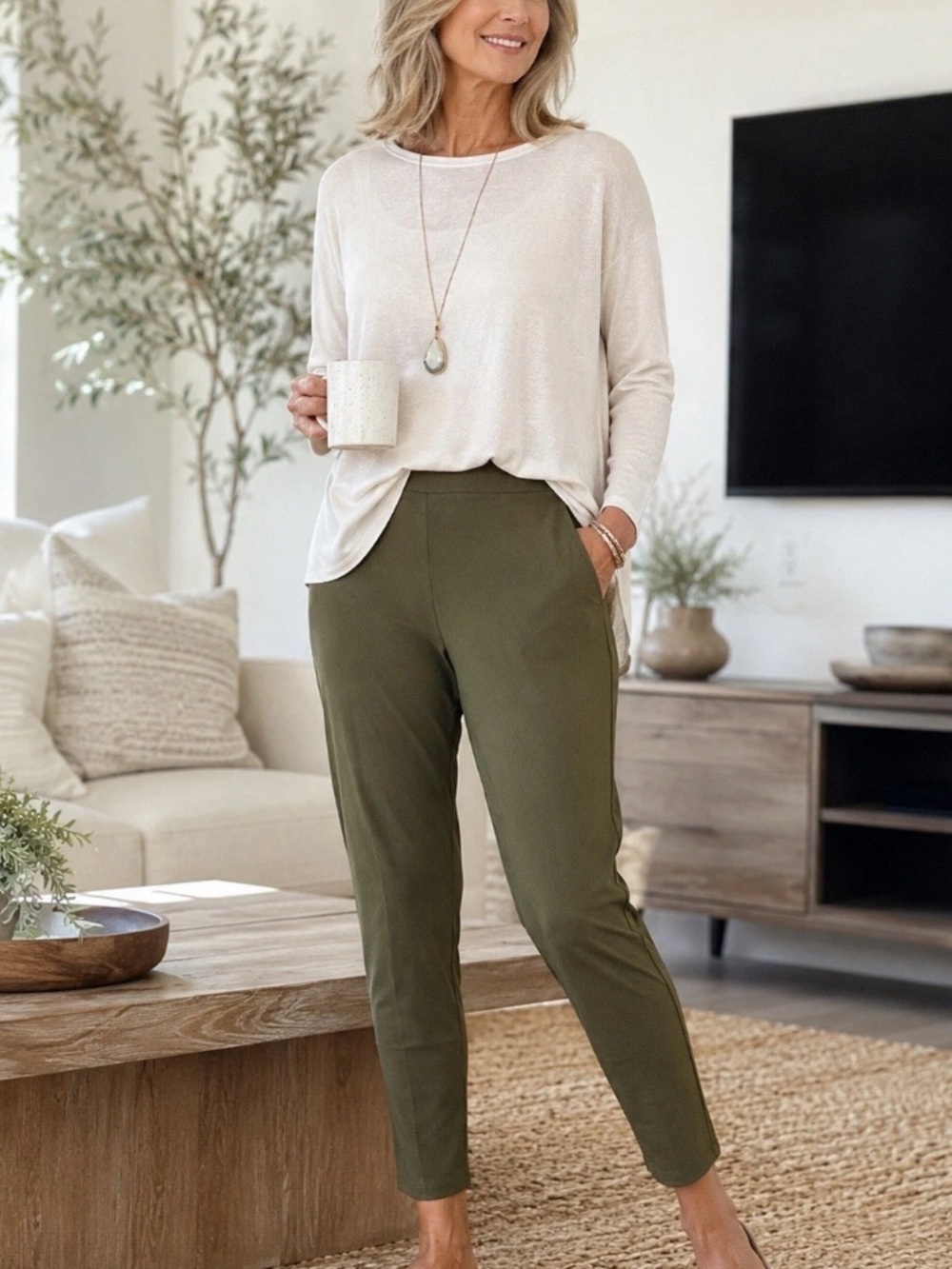Eileen Fisher Pants L Olive Green Stretch Pull On Slim Leg Viscose Made USA